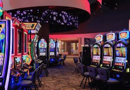 live casino dealer HD streaming table မြင်ကွင်း